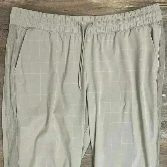 Athleta Brooklyn Textured Jogger Women's Size 18 Retro Windowpane Pull On Pants - Picture 2 of 14